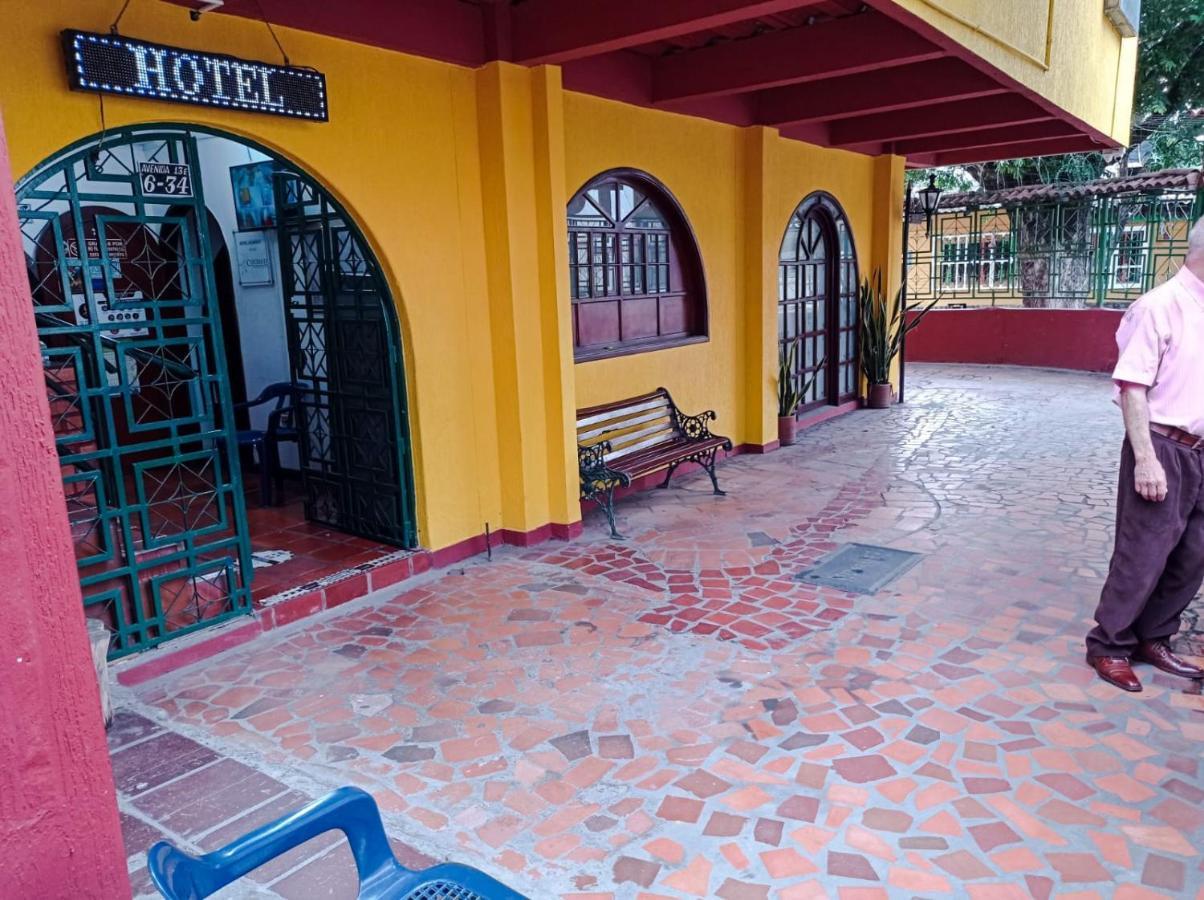 Hotel Acuarius Cúcuta Exteriör bild