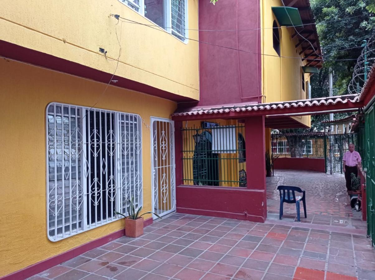 Hotel Acuarius Cúcuta Exteriör bild